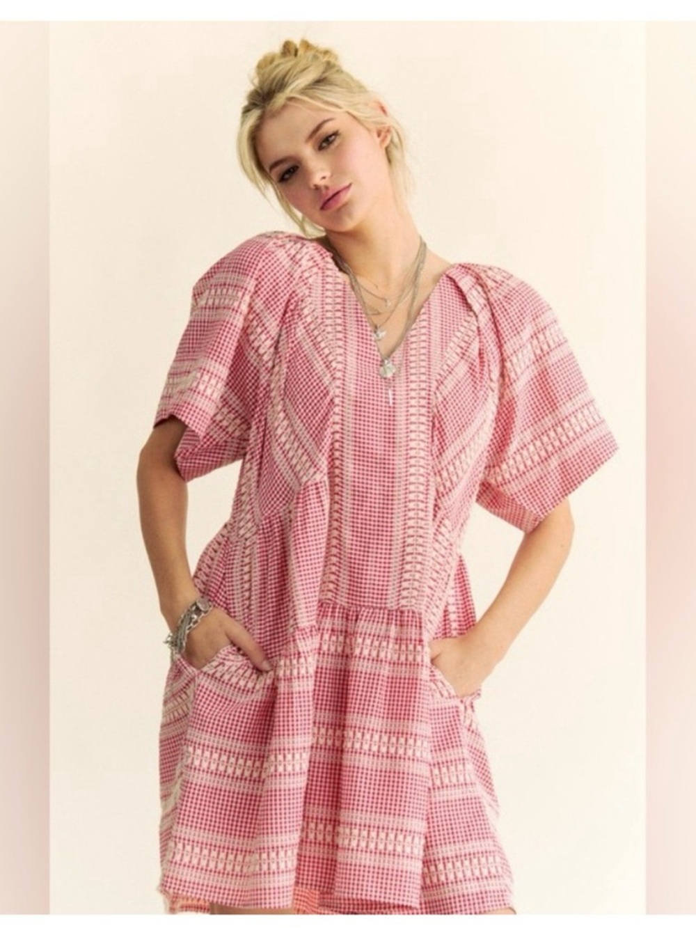DAVI & DANI Pink Textured Mini Dress - Picture 6 of 11